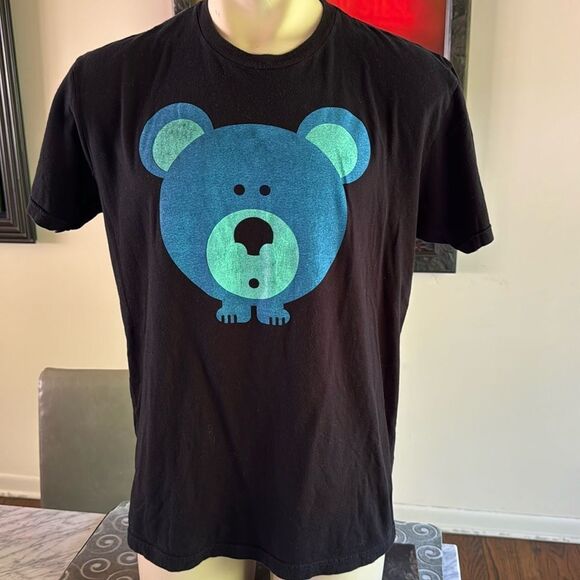 Silber Fuchs Butt Babies black graphic tee shirt. Chest = 22” across front. - Picture 2 of 6